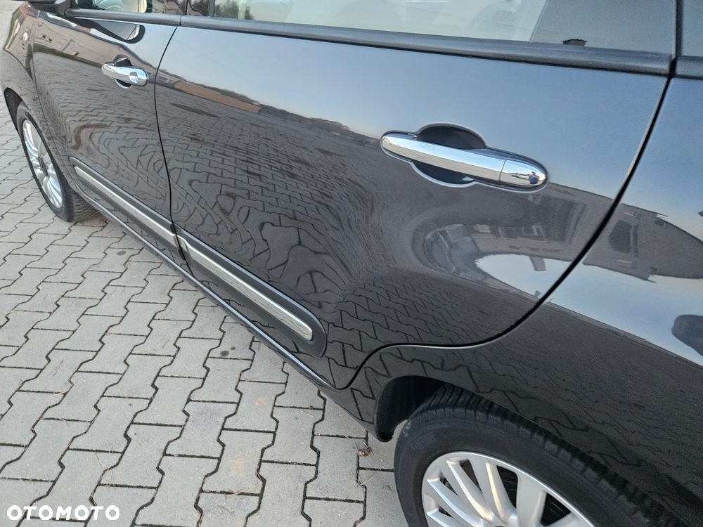 Fiat 500L 1.4 16V Urban Edition - 14