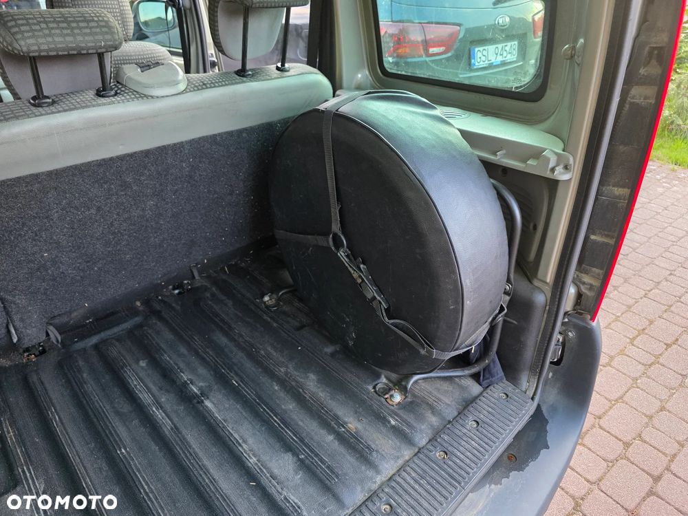 Renault Kangoo 1.6 16V Authentique 4x4 - 20