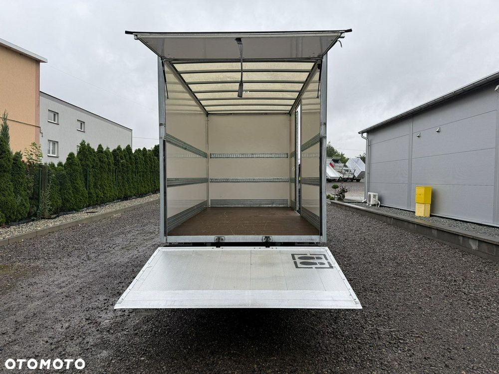 Ford Transit - 17