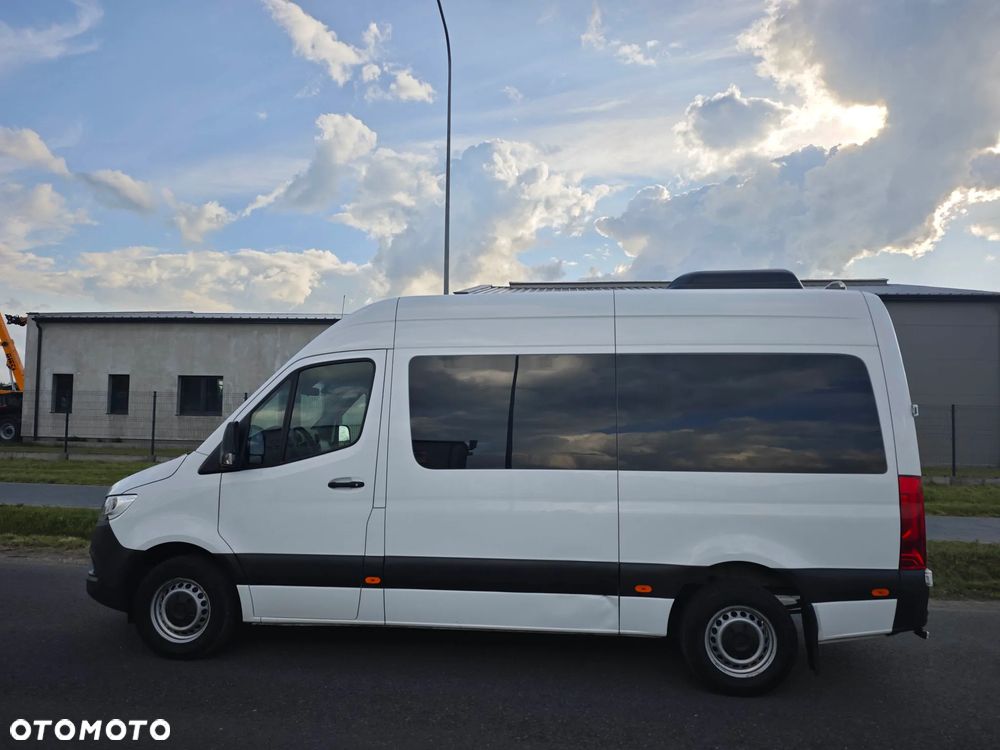 Mercedes-Benz Sprinter Standard PRO 907.233 - 3