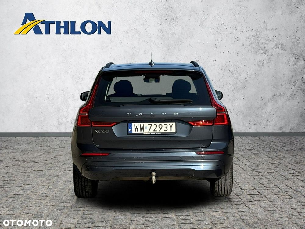 Volvo XC 60 B4 B Geartronic Momentum Pro - 4