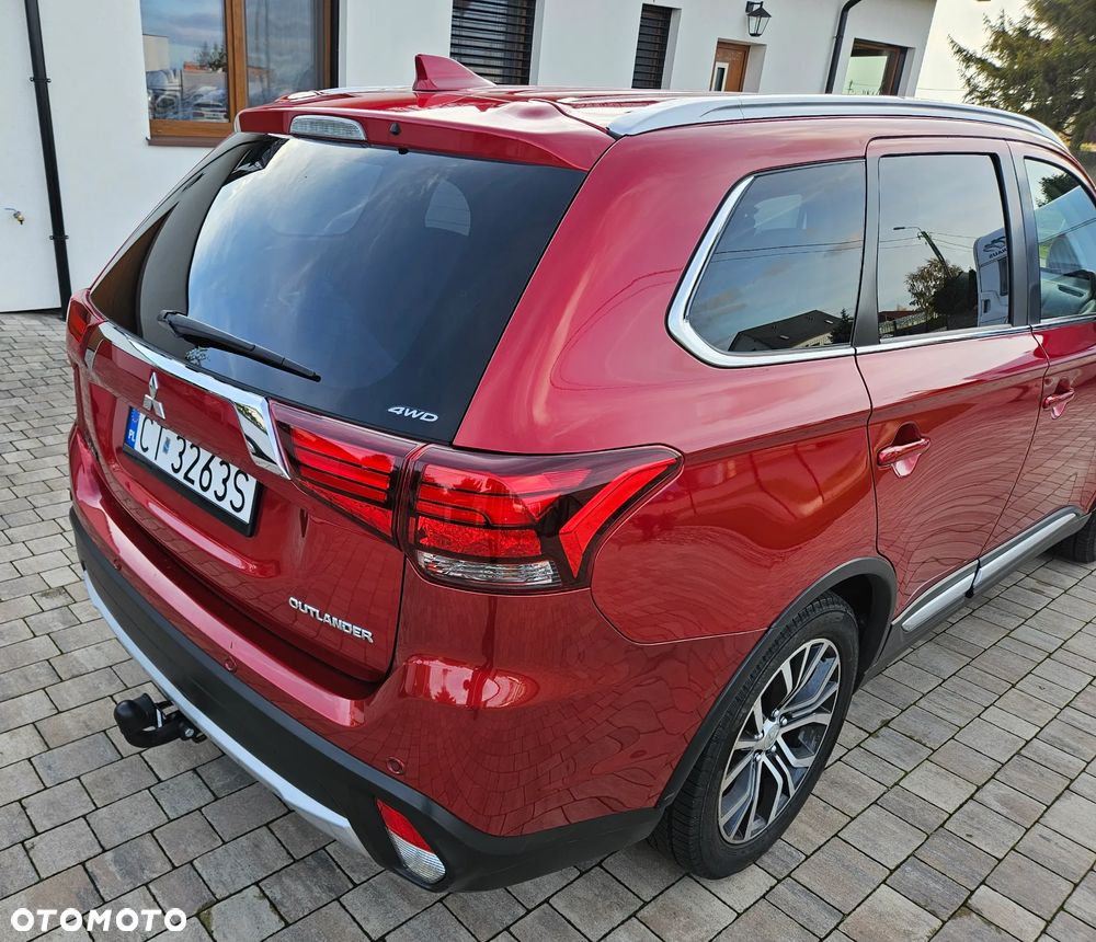 Mitsubishi Outlander 2.0 Intense Comfort 4WD CVT - 17