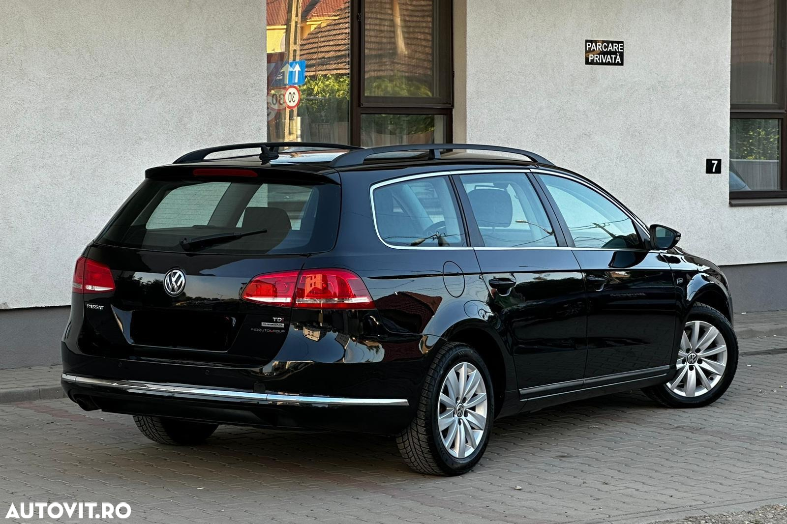 Volkswagen Passat Variant 2.0 TDI BlueMotion Technology Highline - 5