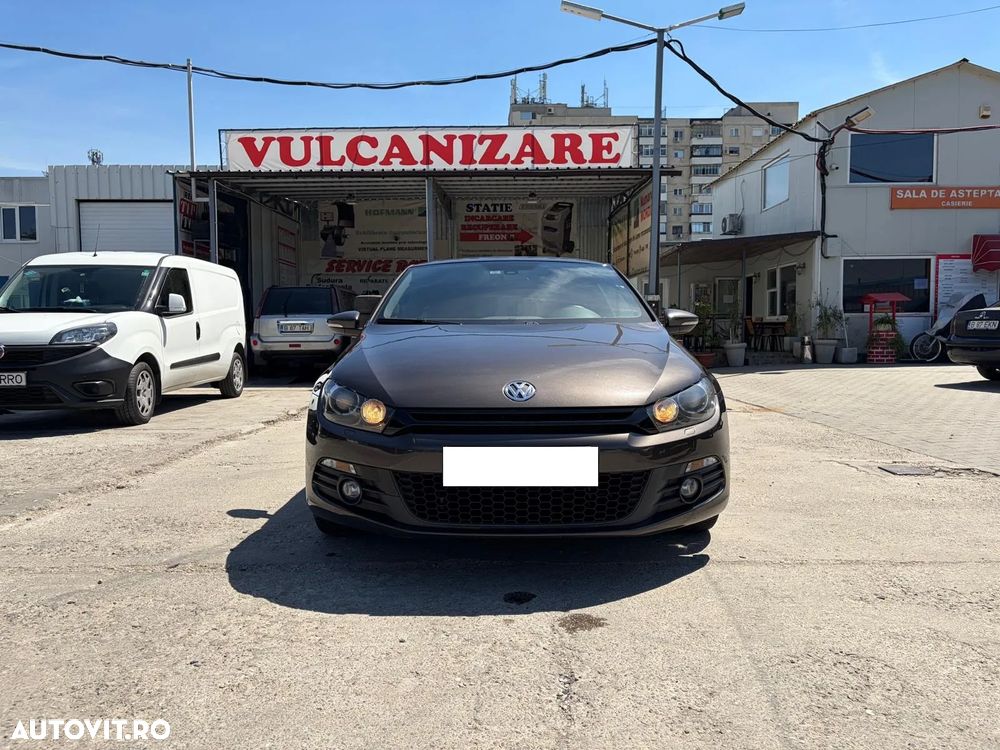 Volkswagen Scirocco 2.0 TDI Life - 2
