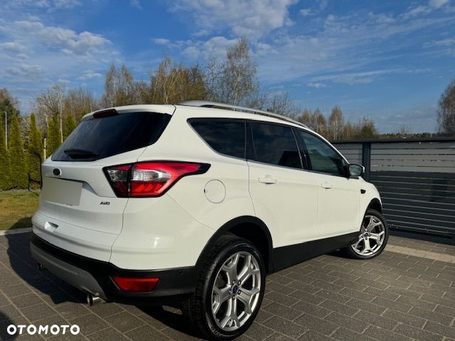 Ford Kuga 2.0 TDCi 4x4 Titanium - 10