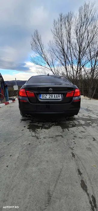 BMW Seria 5 535d - 7