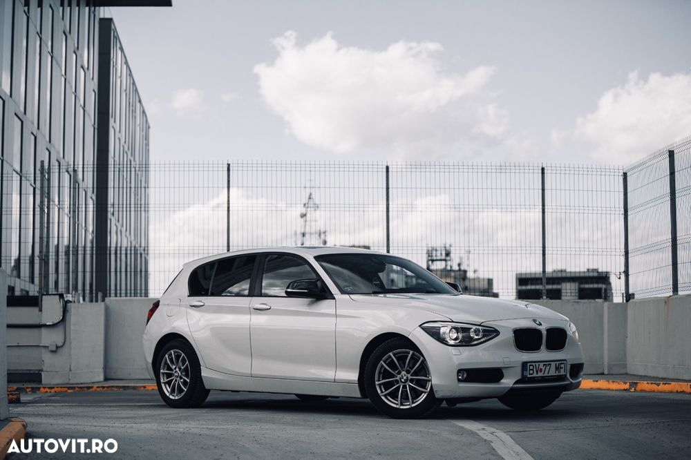 BMW Seria 1 118i Sport Line - 3