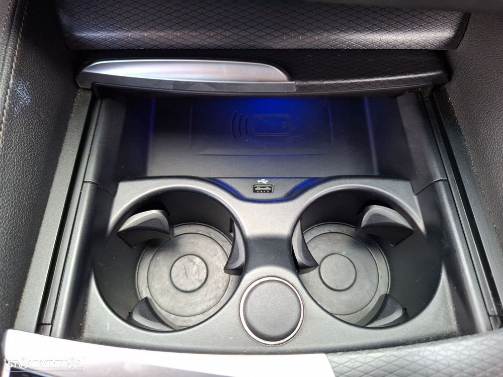 BMW 520 d Pack Desportivo M Auto - 22