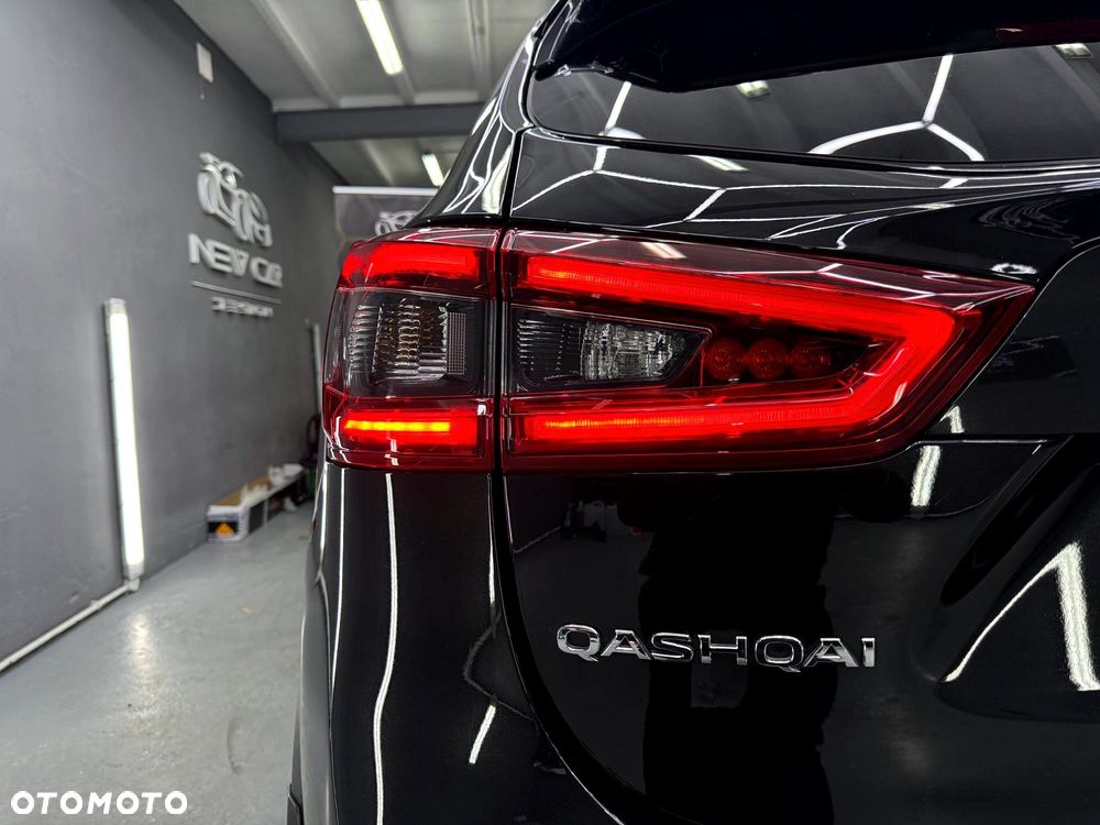 Nissan Qashqai 1.5 dCi N-CONNECTA - 9