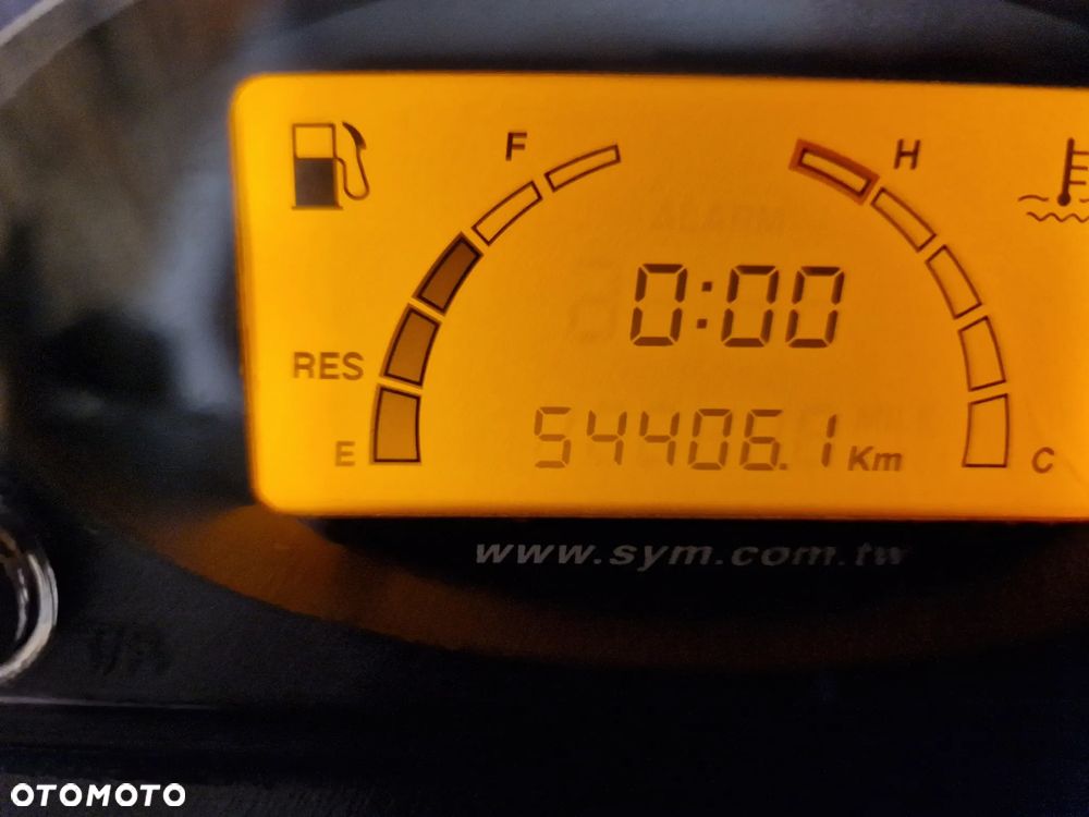 SYM GTS - 10