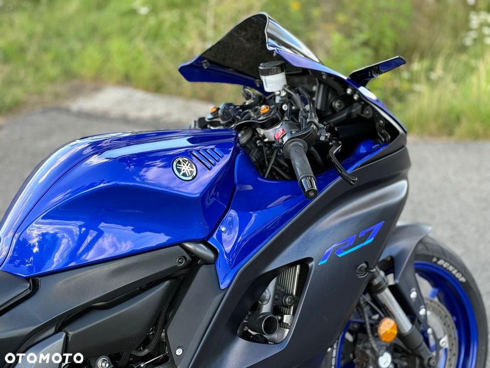 Yamaha R7 - 13