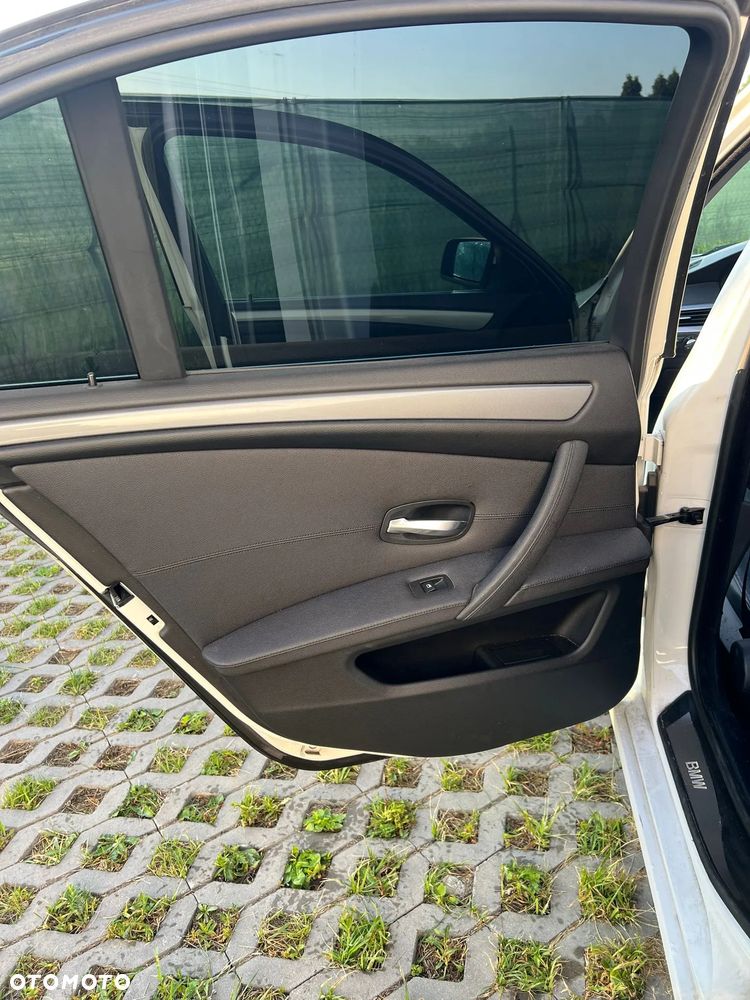 BMW Seria 5 - 18