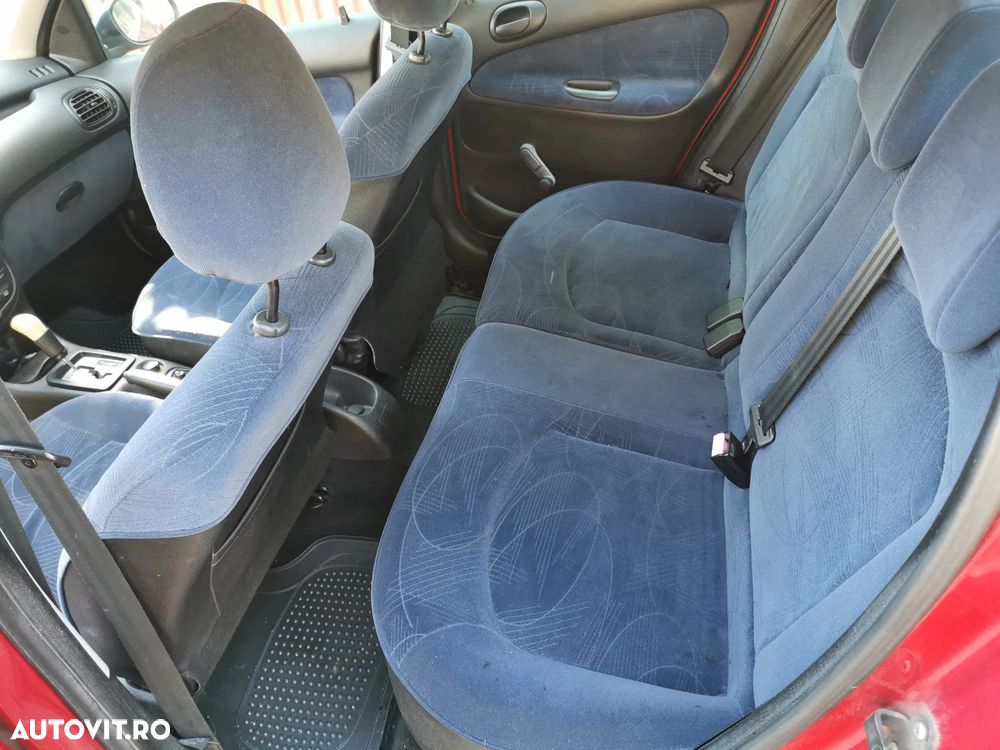 Peugeot 206 - 5