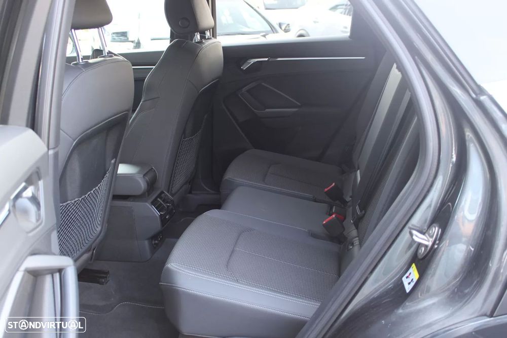 Audi Q3 Sportback 45 TFSIe S tronic - 6