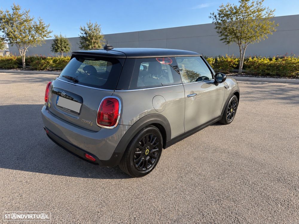 MINI 3 Portas Cooper SE Essential - 6