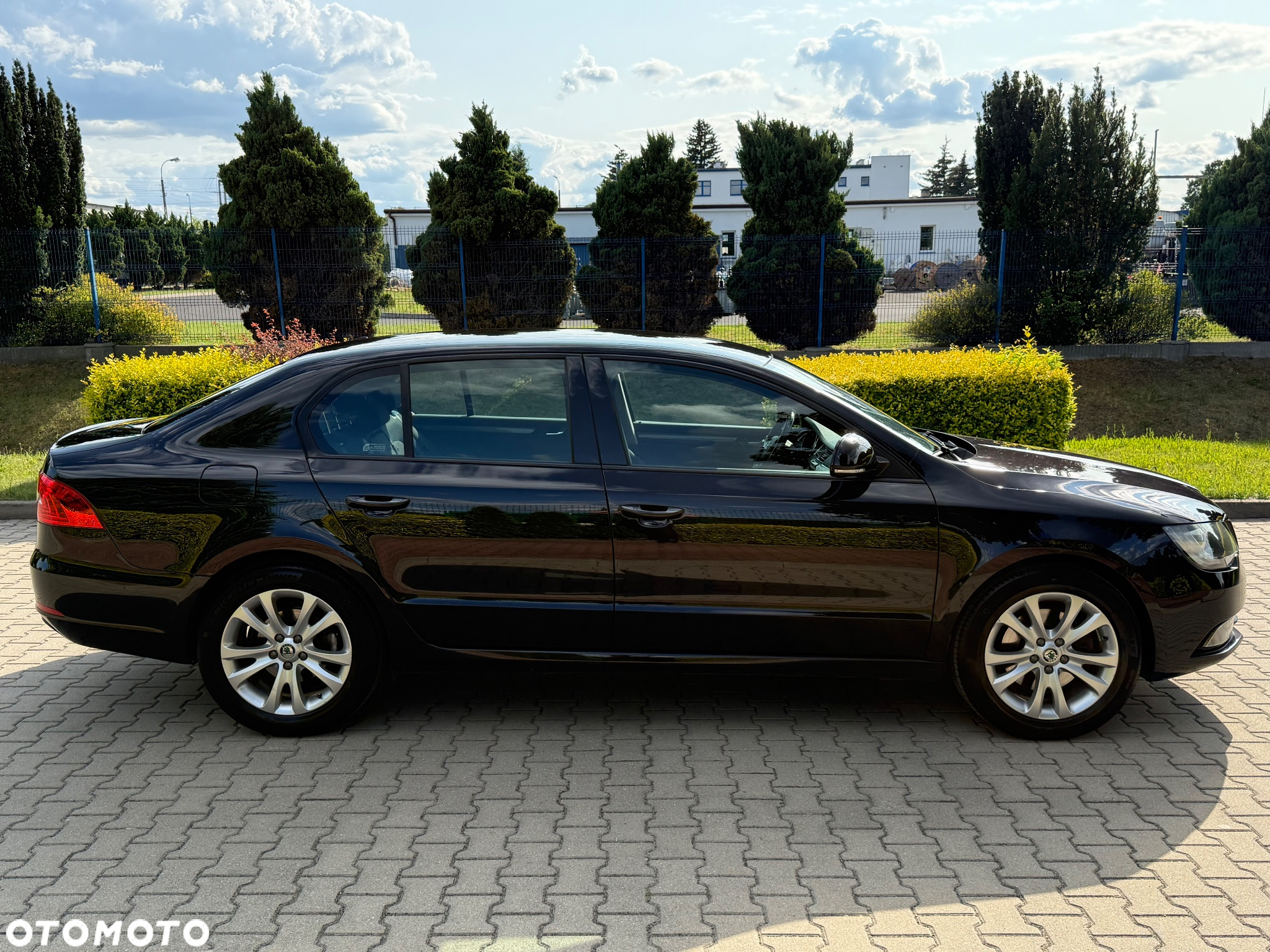 Skoda Superb 2.0 TDI Ambition - 13