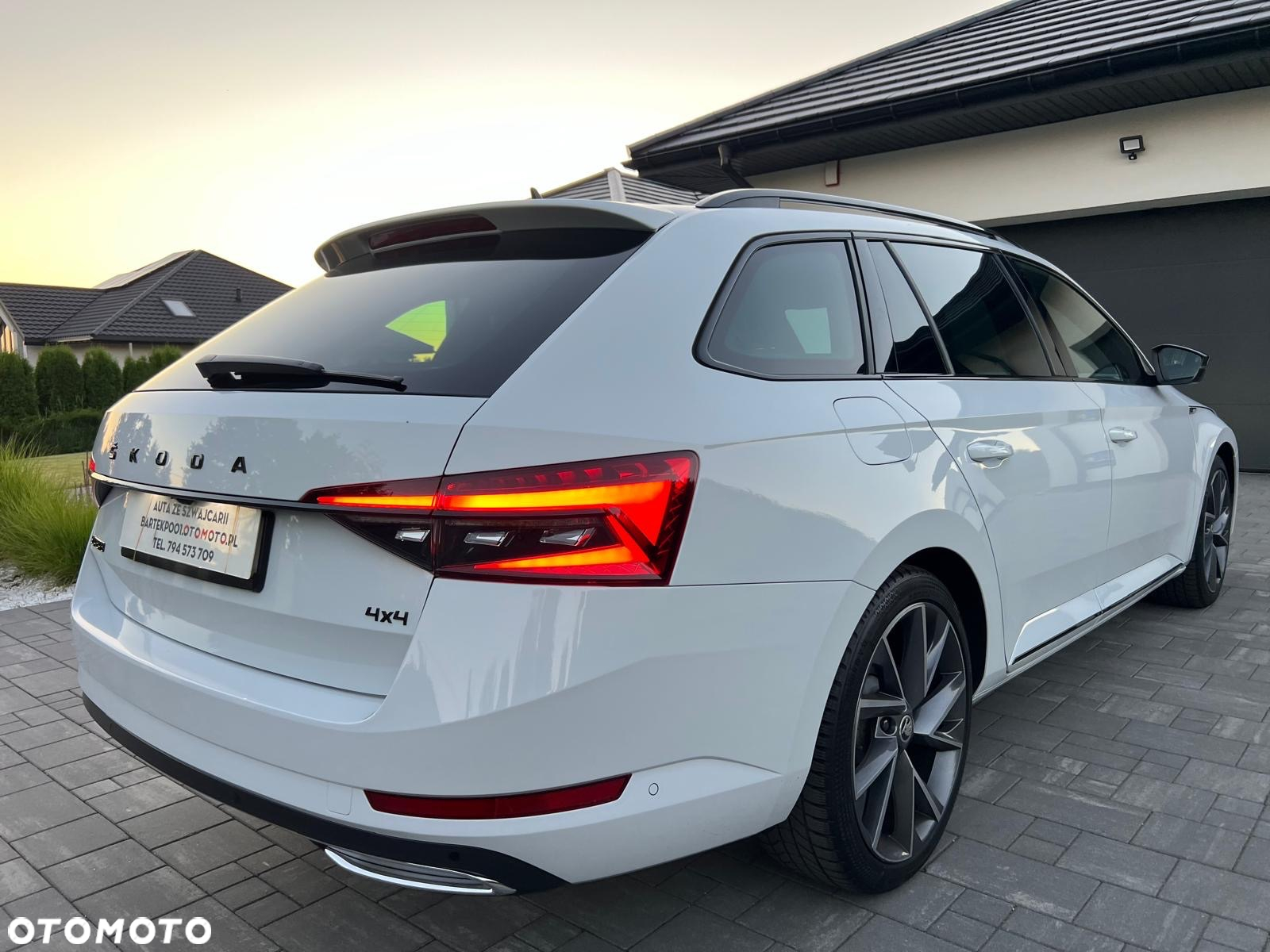 Skoda Superb 2.0 TDI 4x4 DSG Sportline - 5