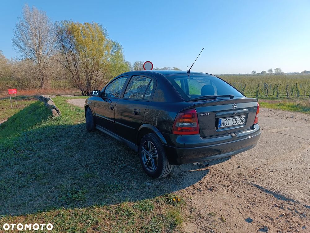 Opel Astra 1.7 DTI - 5