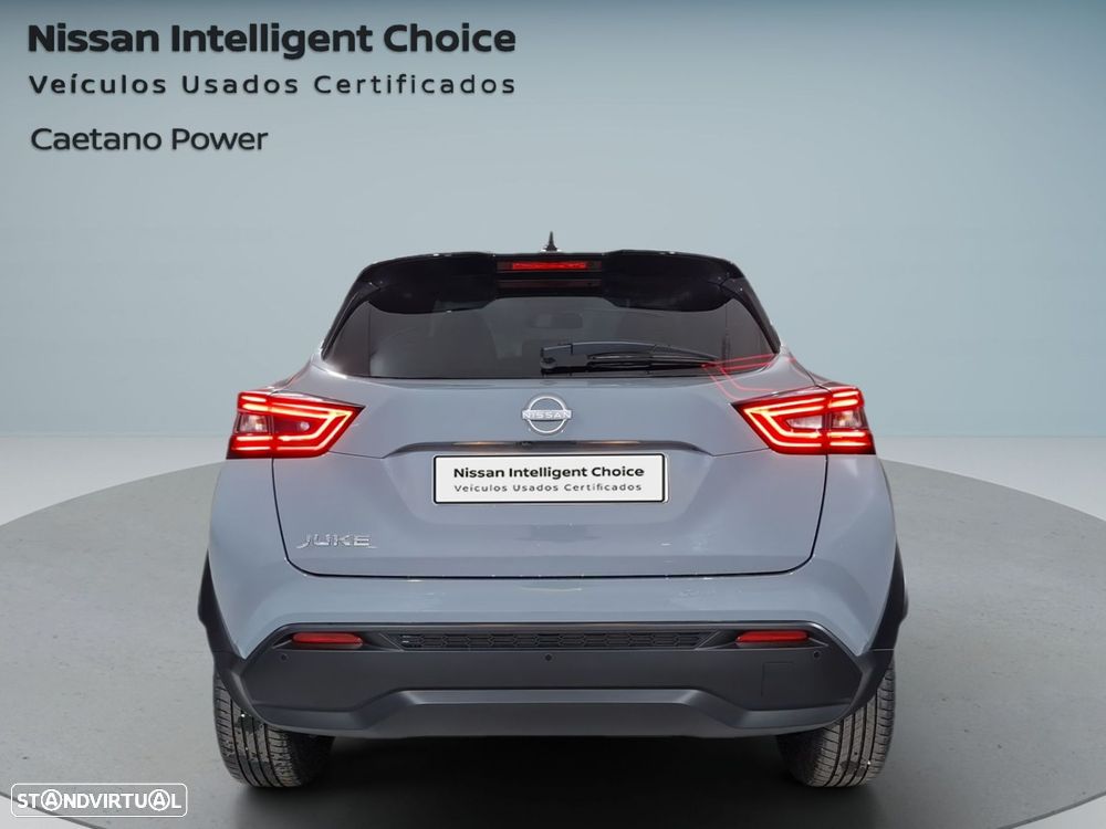 Nissan Juke 1.0 DIG-T N-Connecta NAV.+TwoTone NC DCT — fotografia 22