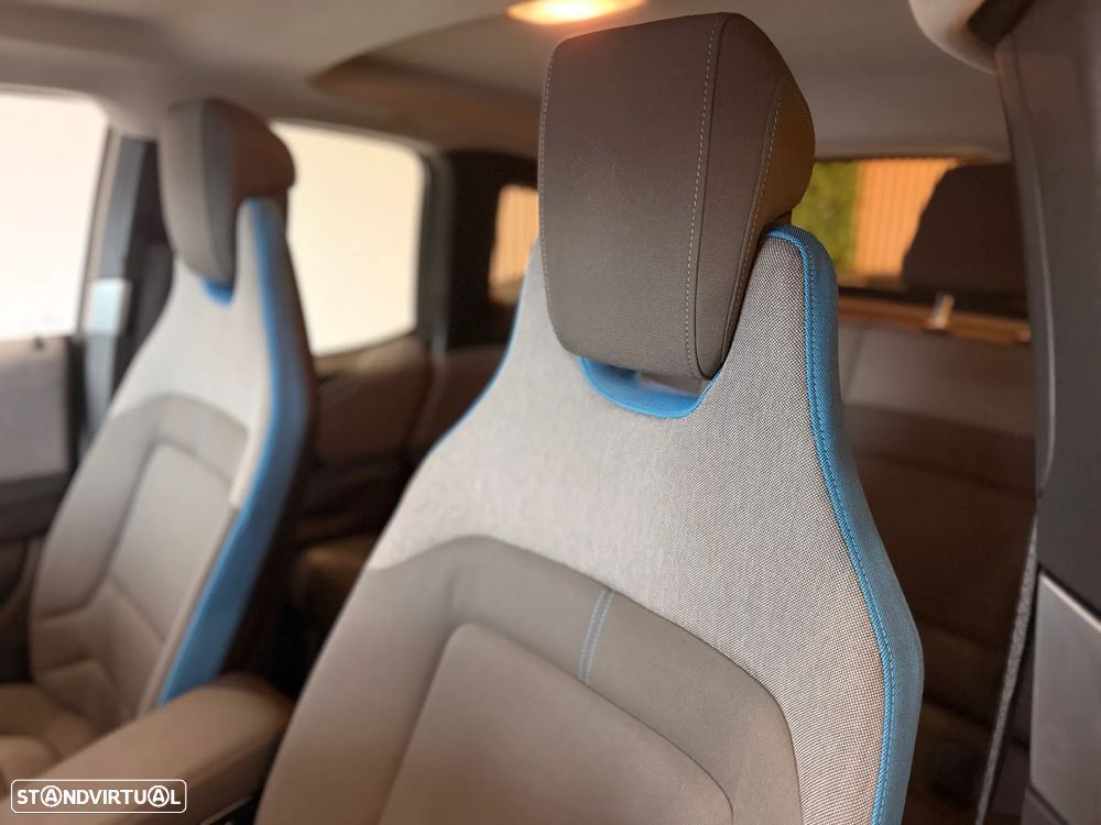 BMW i3 +Comfort Package Advance - 4