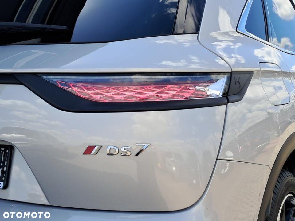 DS Automobiles DS 7 Crossback - 10