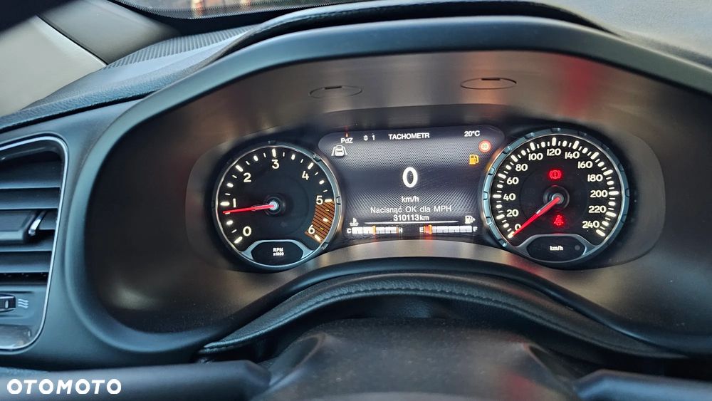 Jeep Renegade 1.6 MultiJet Limited - 38