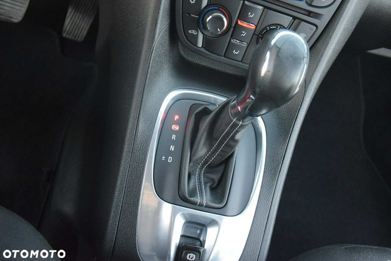 Opel Meriva - 26