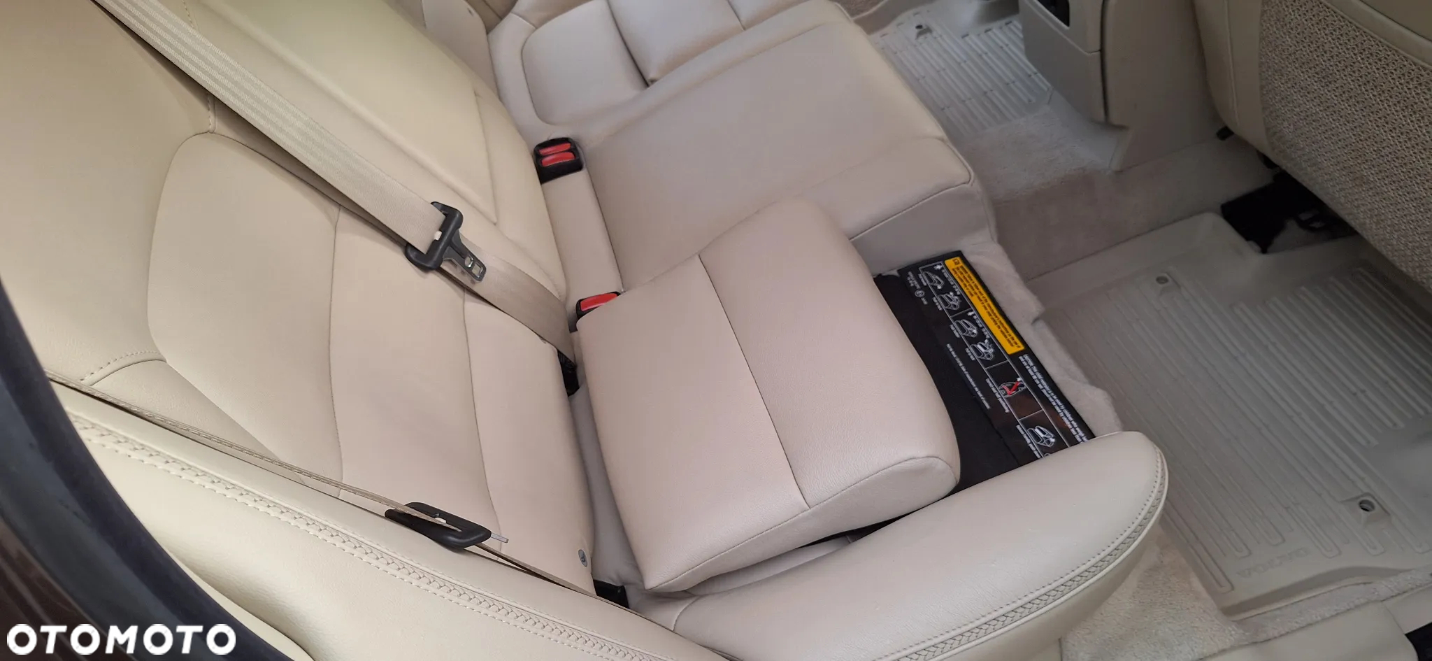 Volvo XC 70 D5 AWD Summum - 20