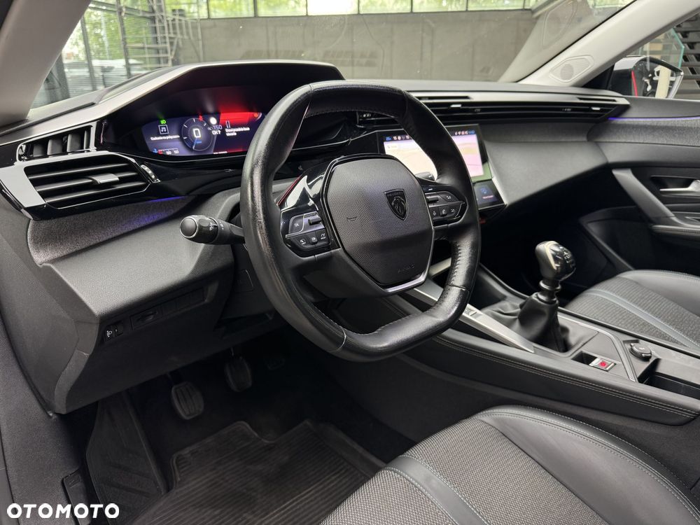 Peugeot 308 1.5 BlueHDi Allure S&S - 10