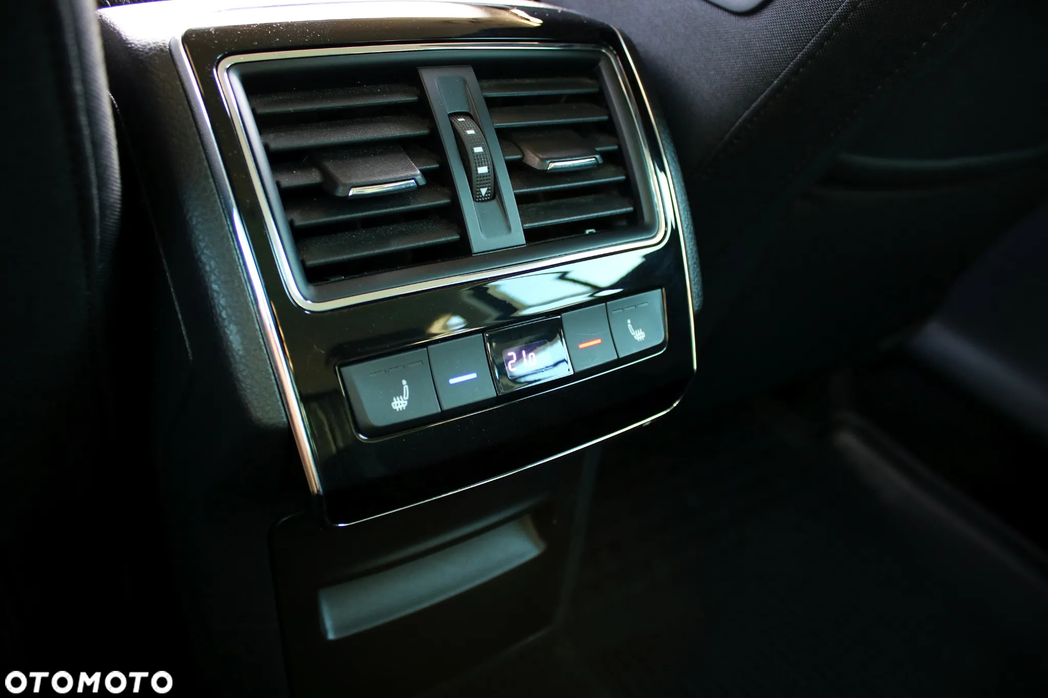 Skoda Superb 2.0 TSI Style DSG - 9