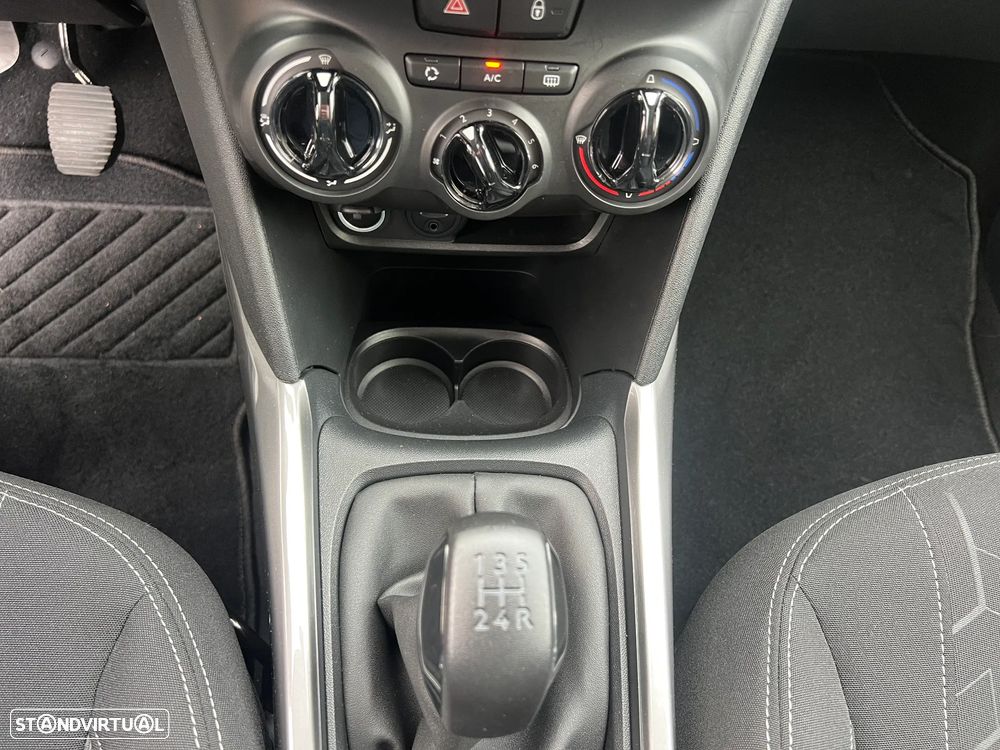 Peugeot 2008 1.2 VTi Active - 6