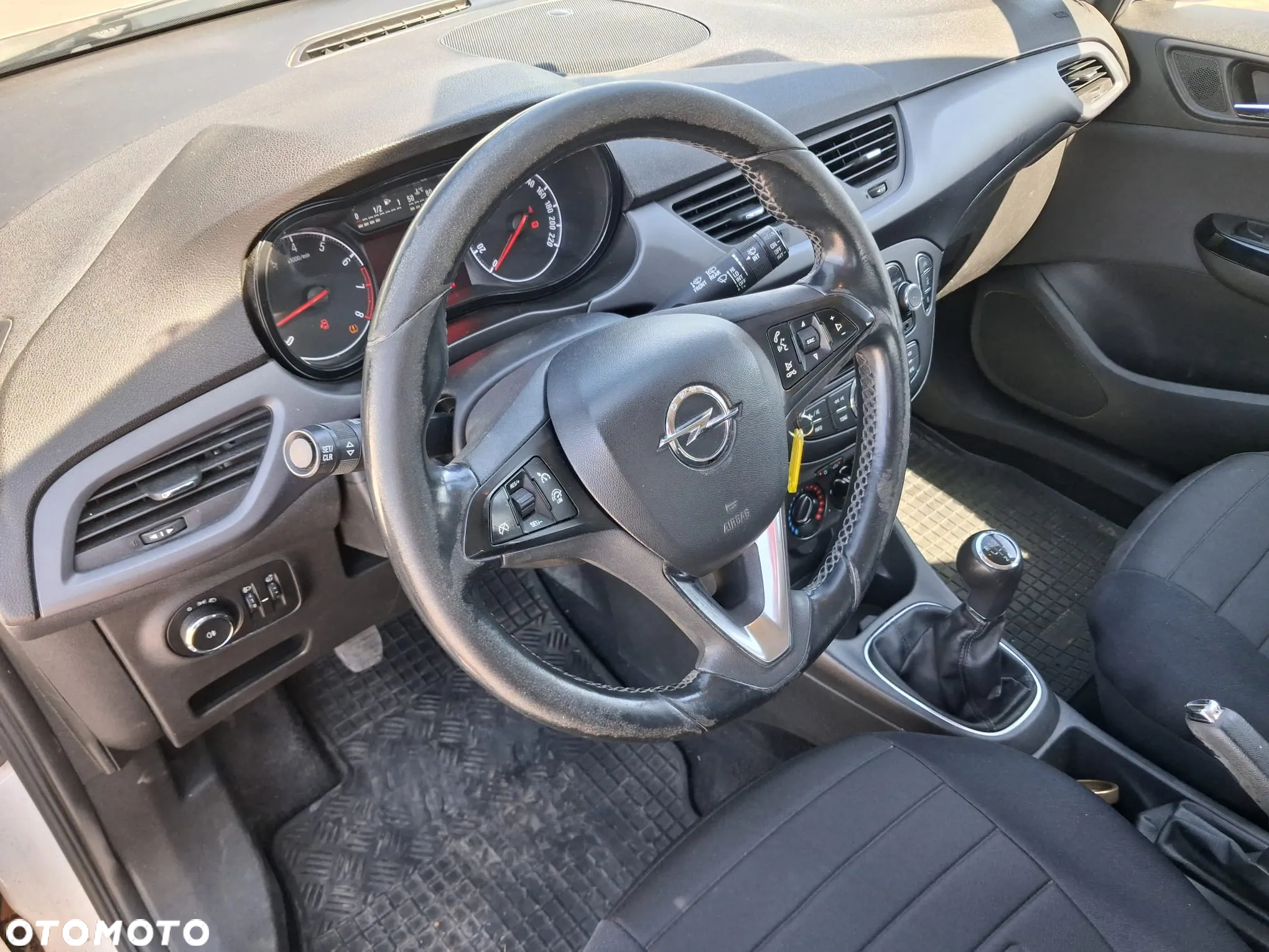 Opel Corsa - 9
