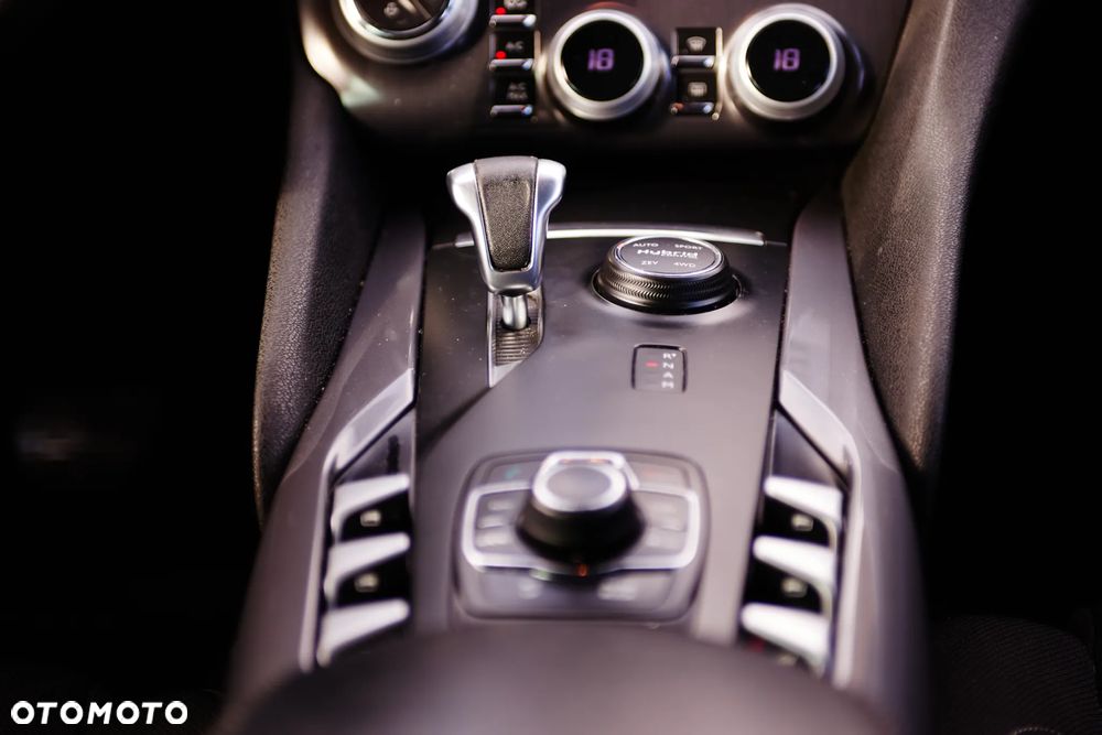 Citroën DS5 Hybrid4 EGS6 SportChic - 20