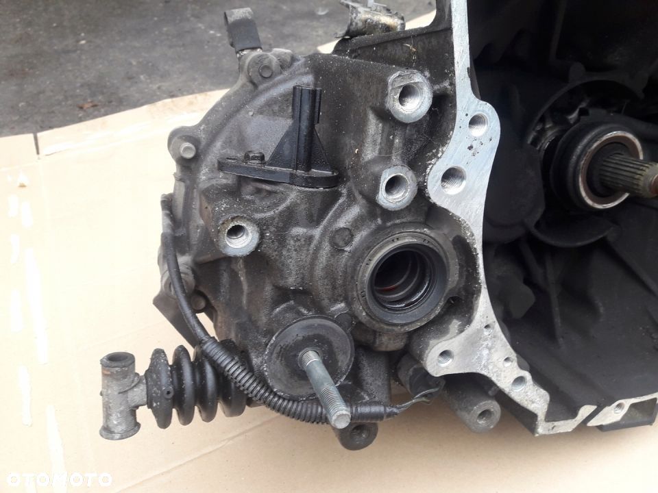 Mazda MPV 99-02 2.0 16V Skrzynia Biegów 165 tys - 5