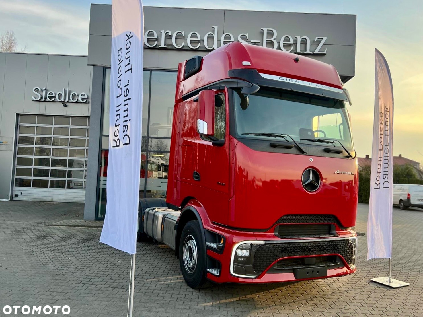 Mercedes-Benz Actros - 3