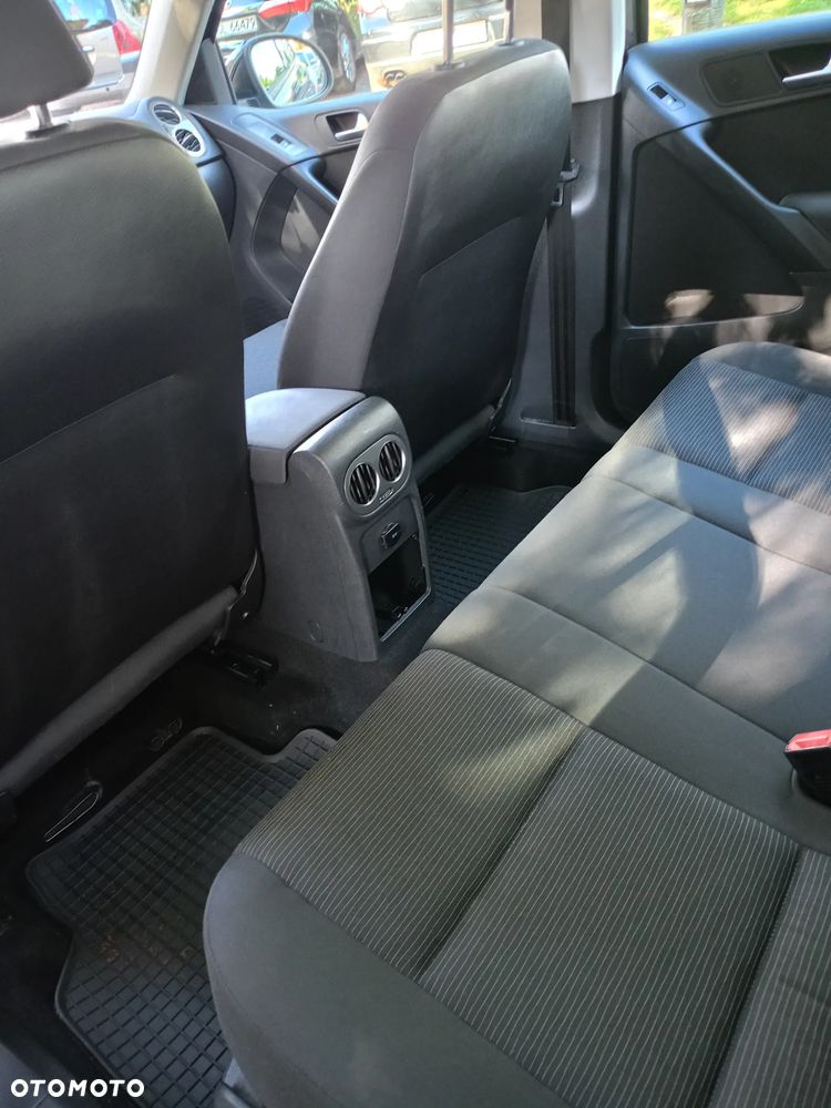 Volkswagen Tiguan - 6