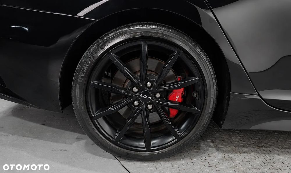 Kia Stinger 3.3 T-GDI V6 GT AWD - 19