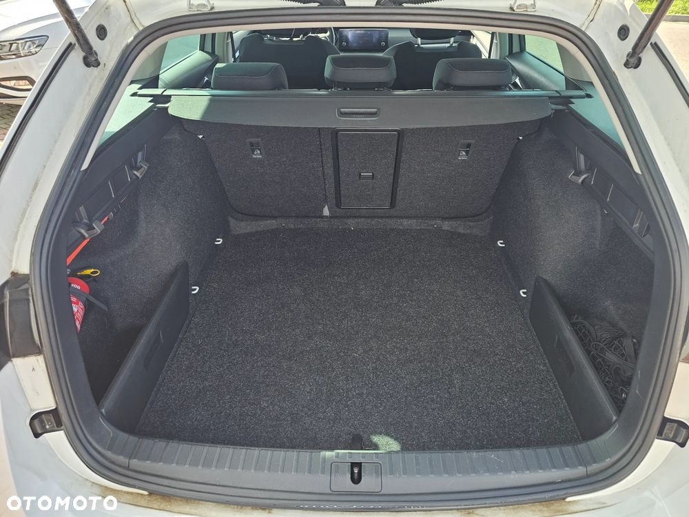 Skoda Octavia 2.0 TDI Ambition DSG - 13