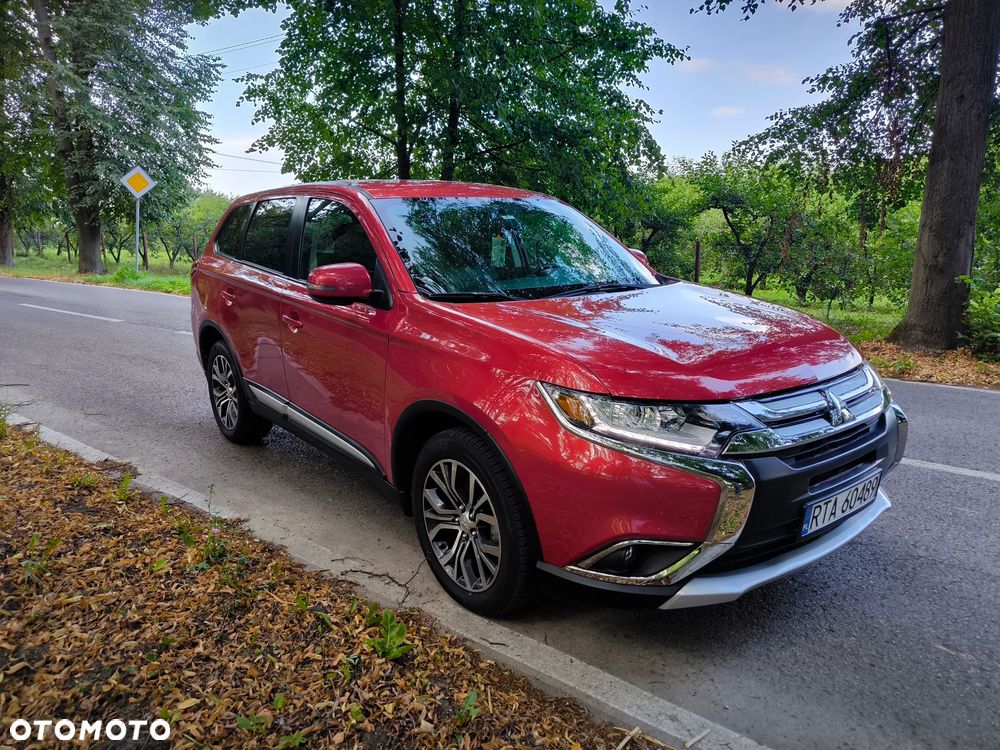 Mitsubishi Outlander - 4