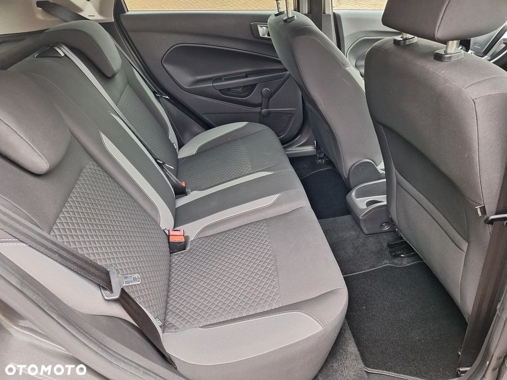 Ford Fiesta - 14