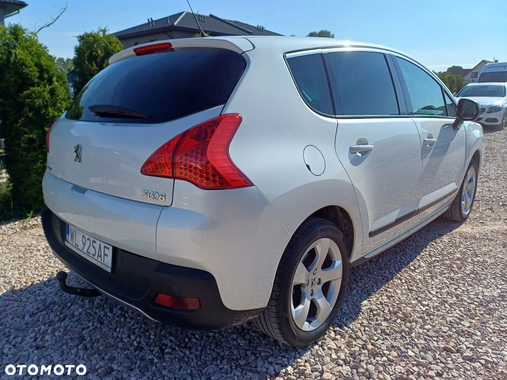 Peugeot 3008 HDi FAP 150 Platinum - 2