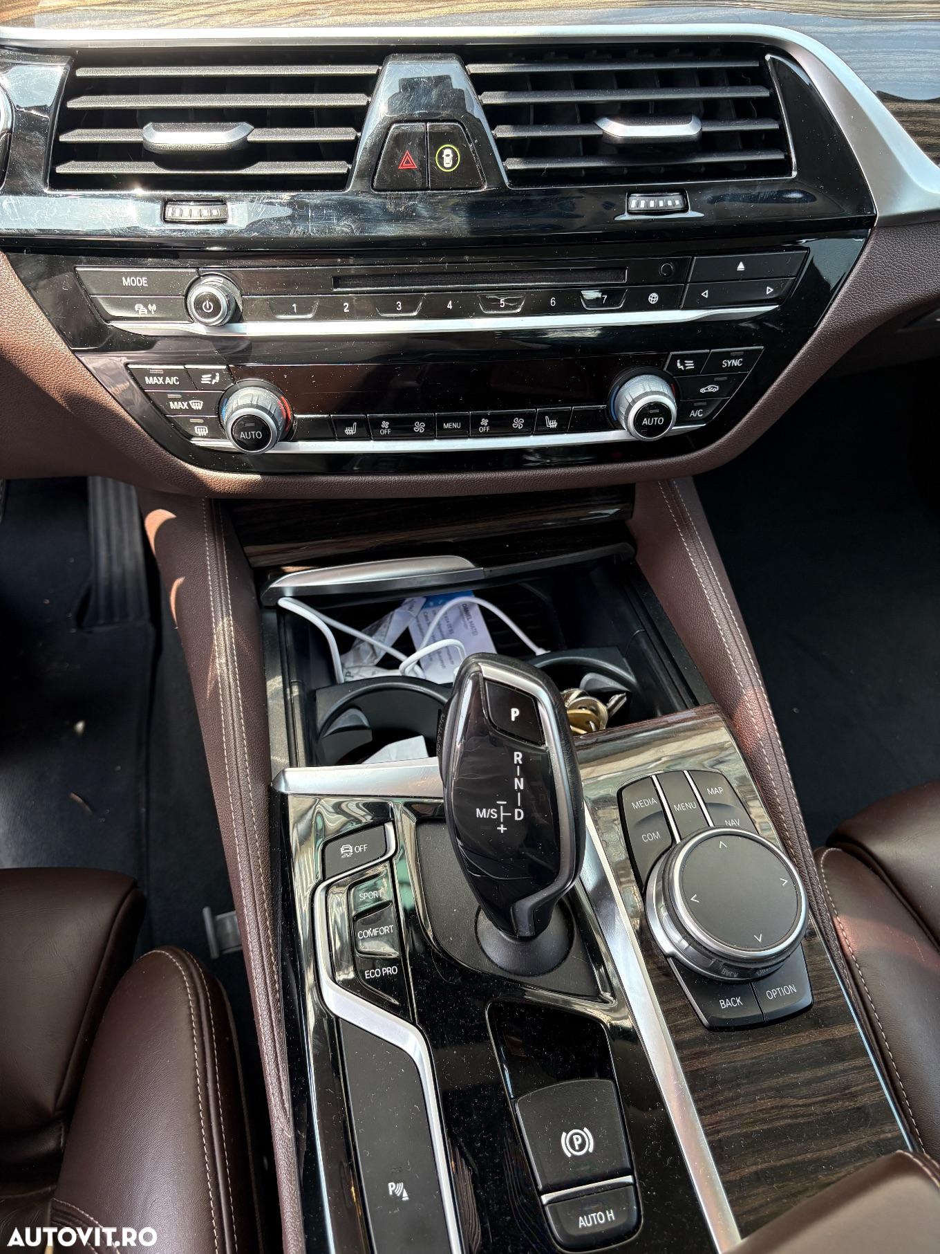 BMW Seria 5 520i AT - 3