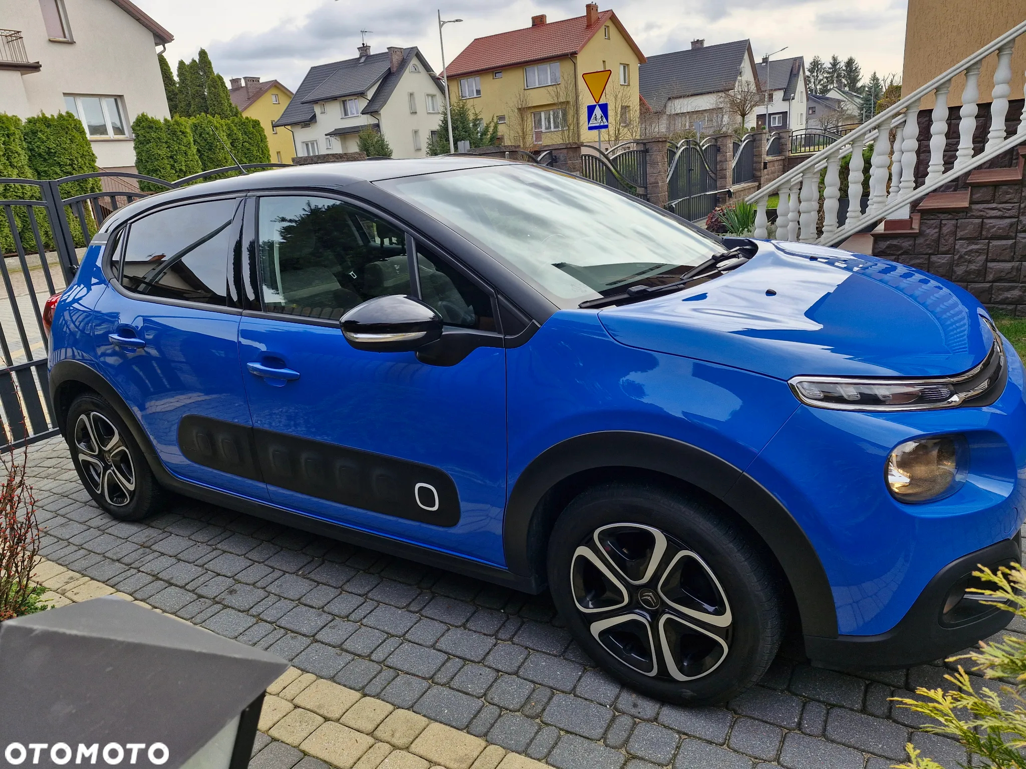 Citroën C3 1.2 PureTech Shine - 4