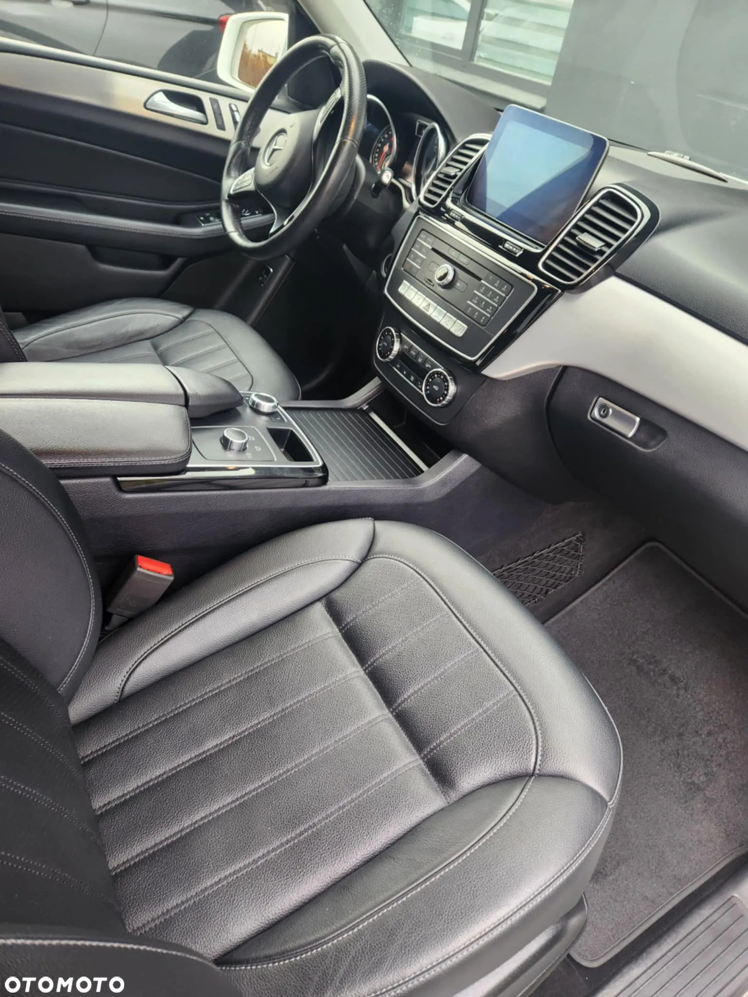 Mercedes-Benz GLE 250 d - 9