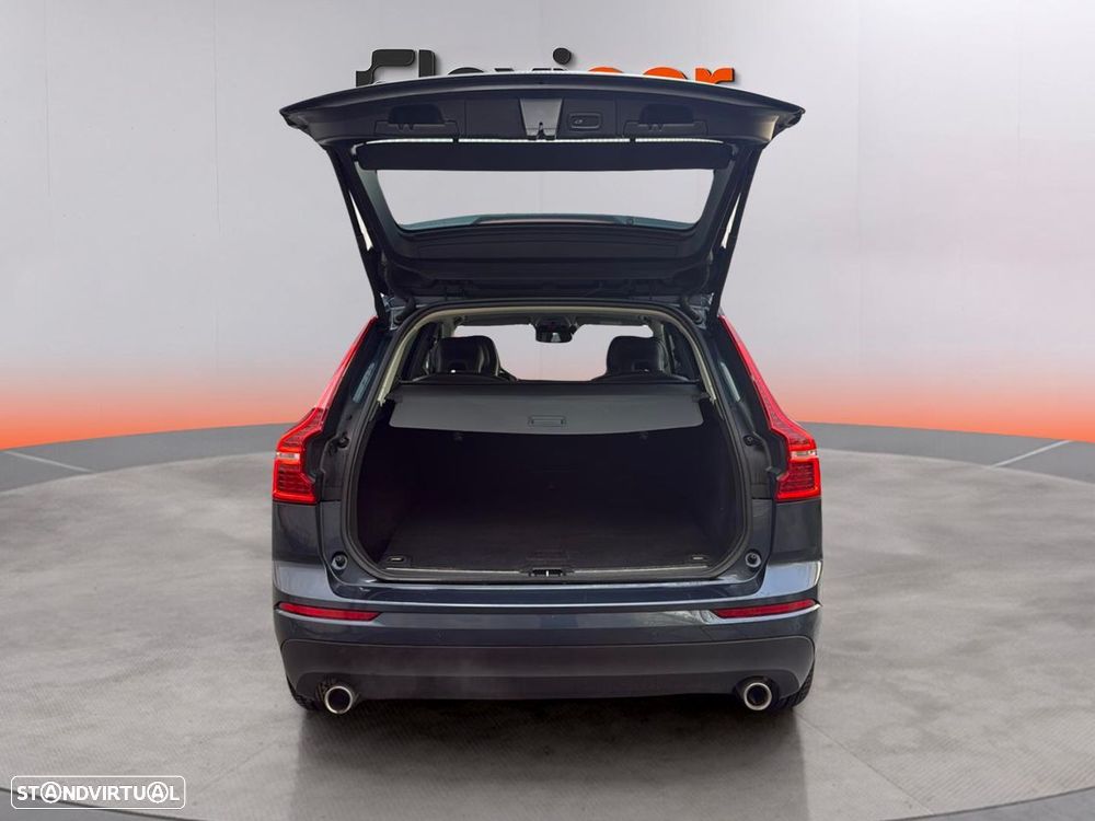 Volvo XC 60 2.0 T8 PHEV Momentum Plus AWD - 15