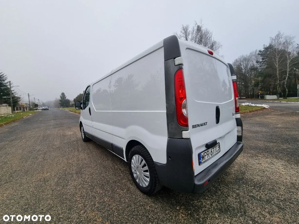 Renault Trafic - 6