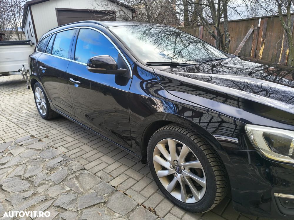 Volvo V60 D4 Geartronic Momentum - 13