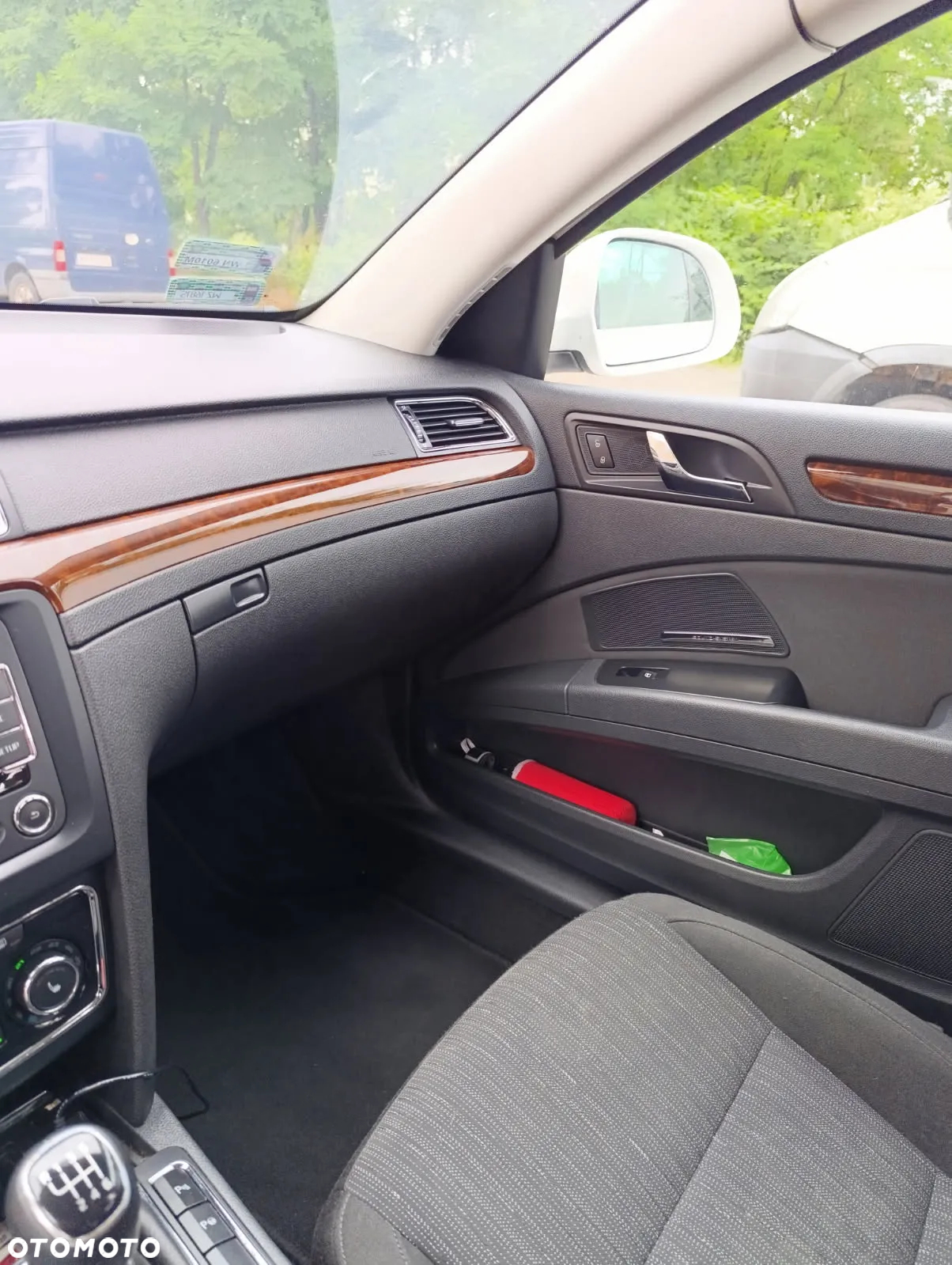 Skoda Superb 2.0 TDI Business - 10