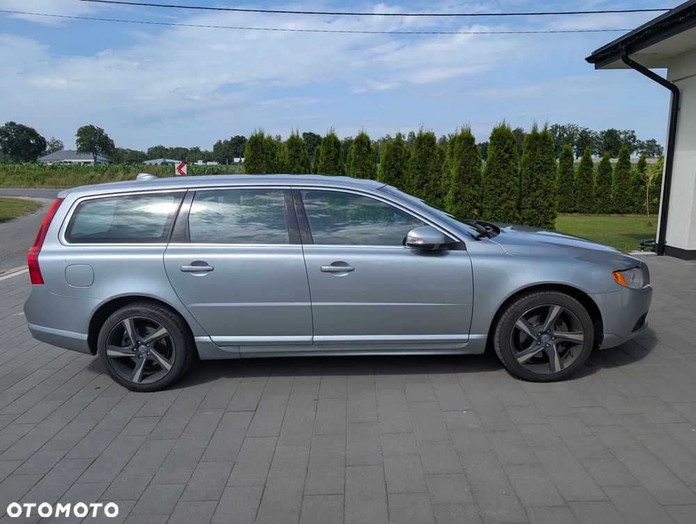 Volvo V70 D3 Geartronic Momentum - 3