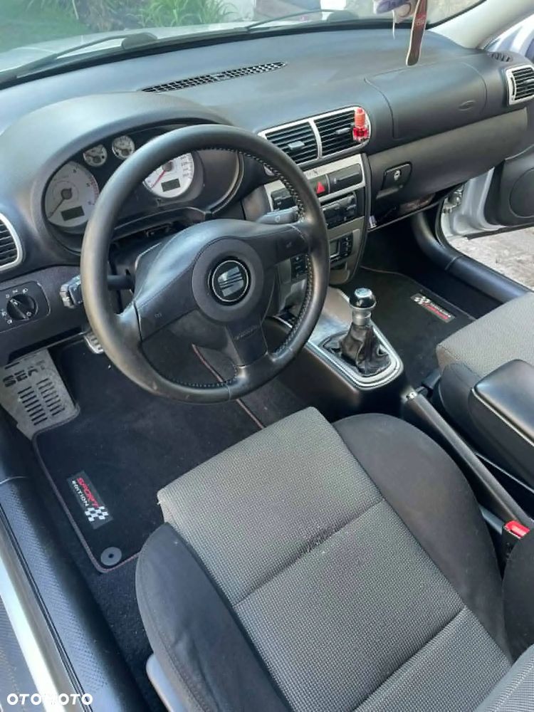 Seat Leon 1.9 TDI 150 Sport - 6